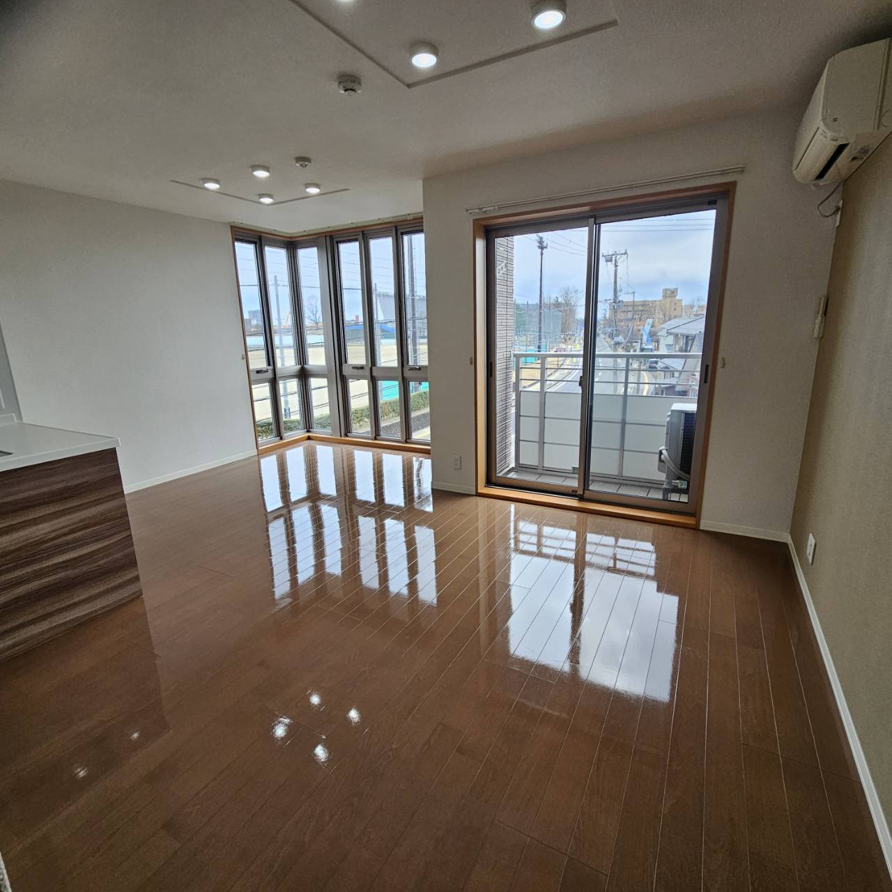 秋田市　アパート　ハウスクリーニング